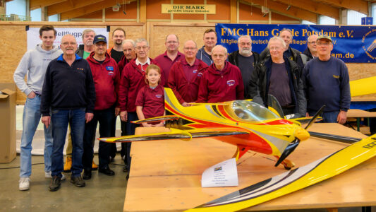 Gruppenbild mit den Freunden vom MFC Nauen