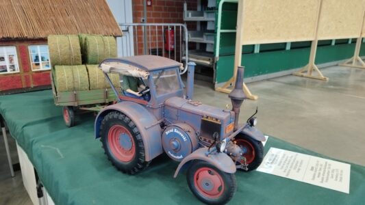 Lands Bulldog - Super Scale mit reichlich Patina