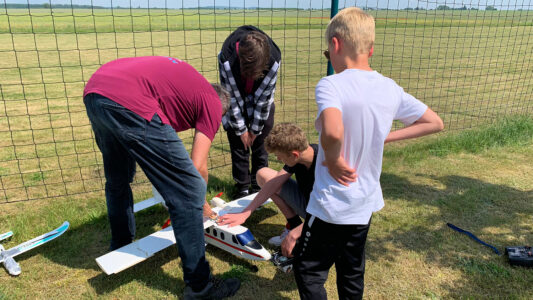 Die Jugend in Aktion