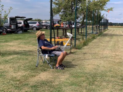 Eberhard beim entspannten Segeln